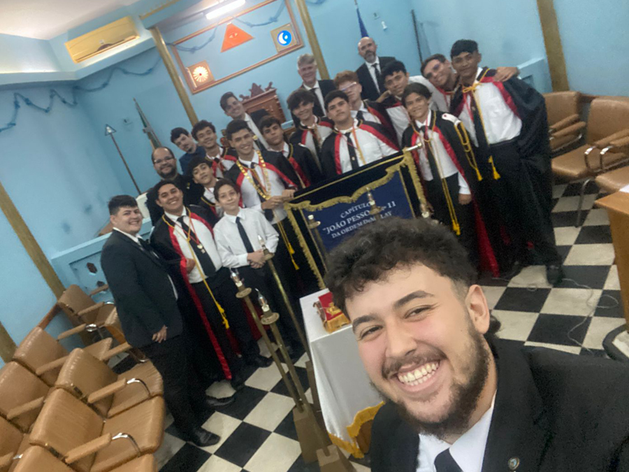 Capítulo João Pessoa nº 11 realiza reunião com palestra ritualística e presença de liderança nacional